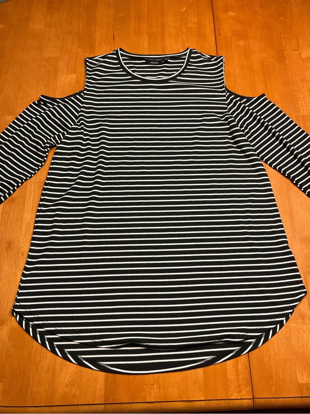 Apt 9 Cold-Shoulder Black & White Striped Women's Top